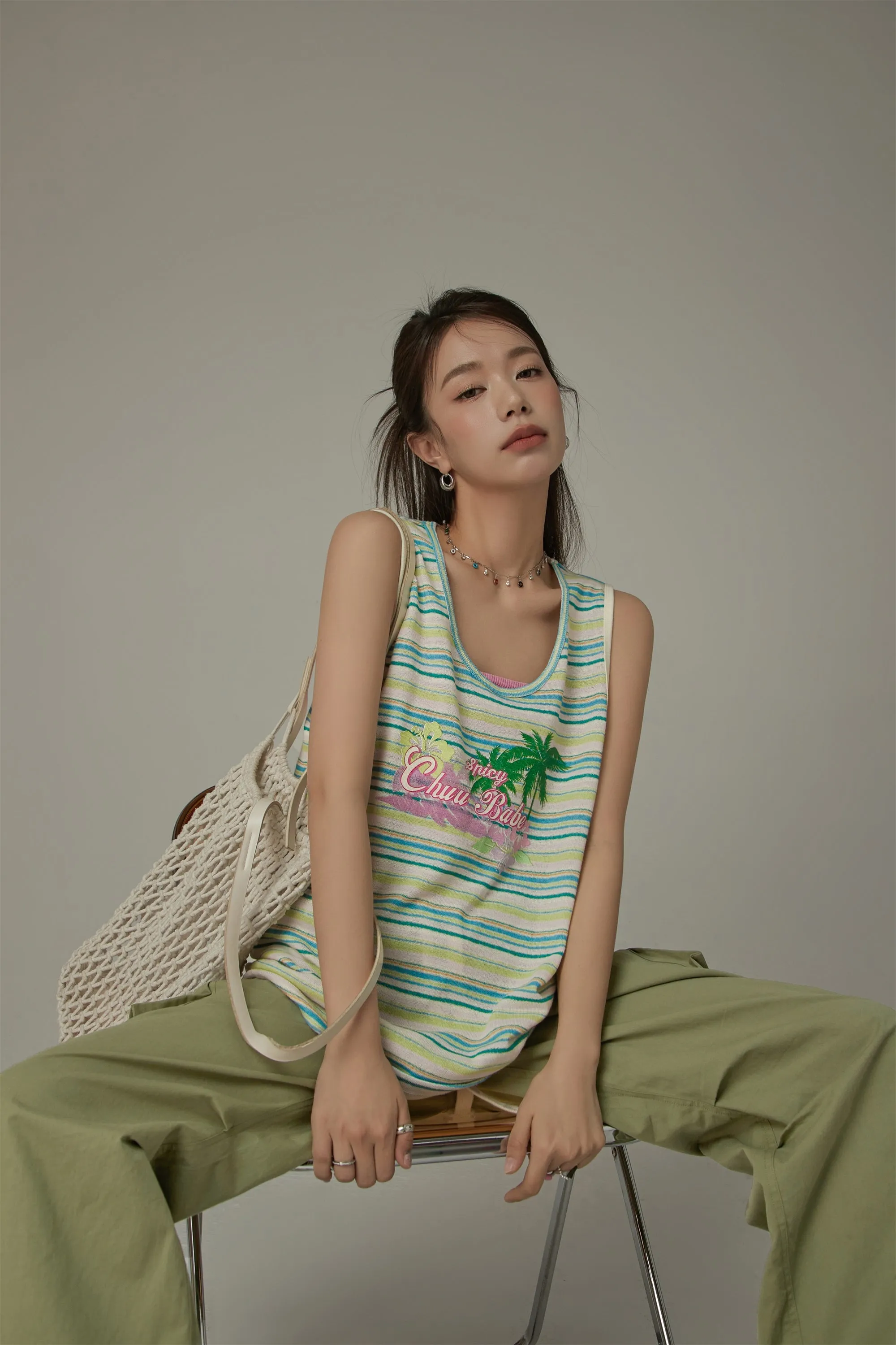 Chuu Baby Printed Design Striped Sleeveless Oversized T-Shirt