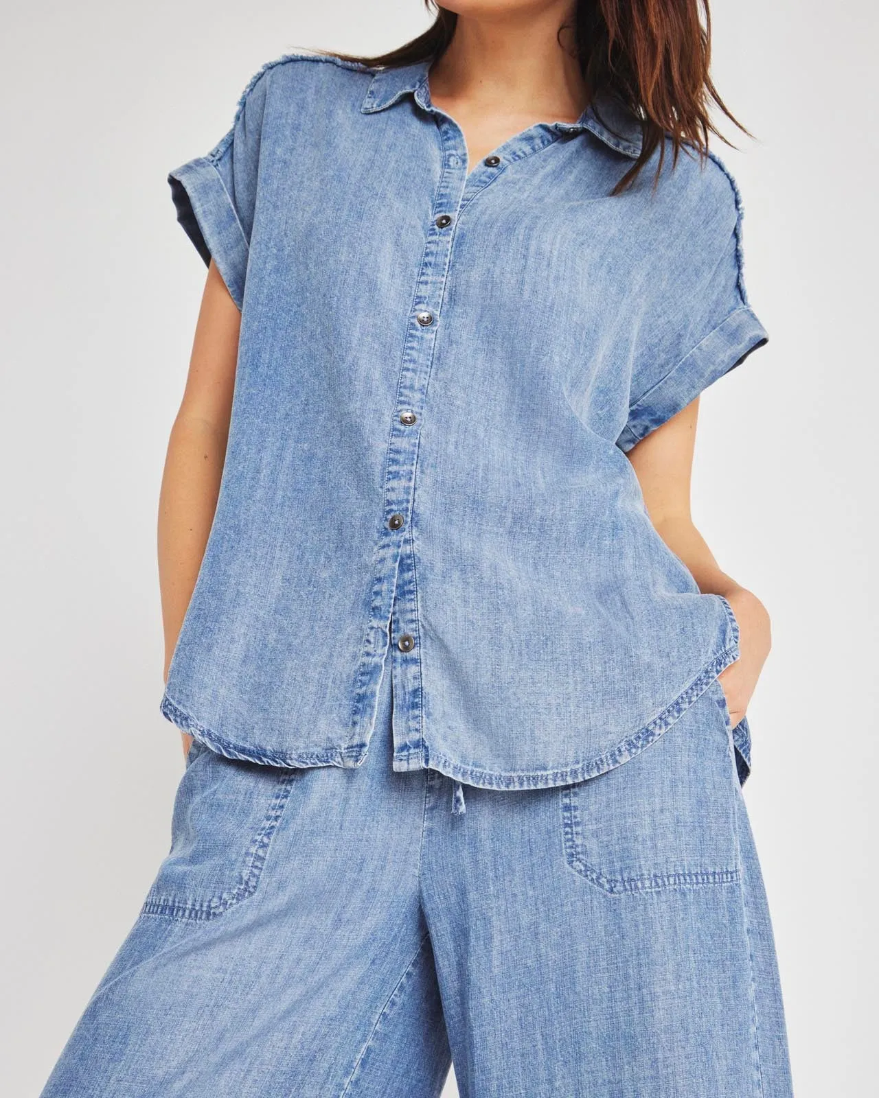 Kathryn Chambray Short Sleeve Shirt