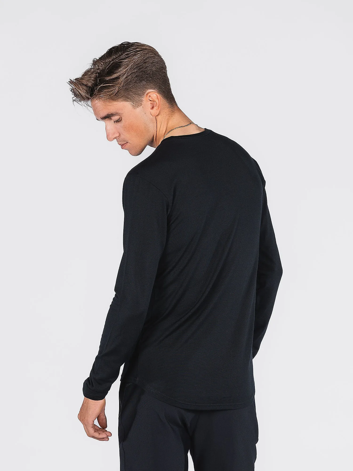 Mens Merino 220 Henley