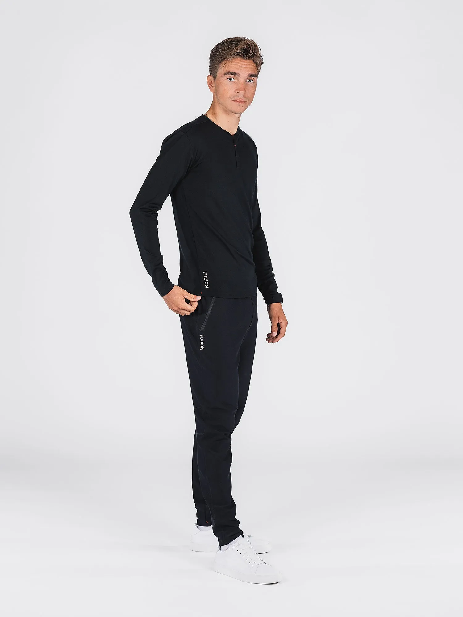 Mens Merino 220 Henley