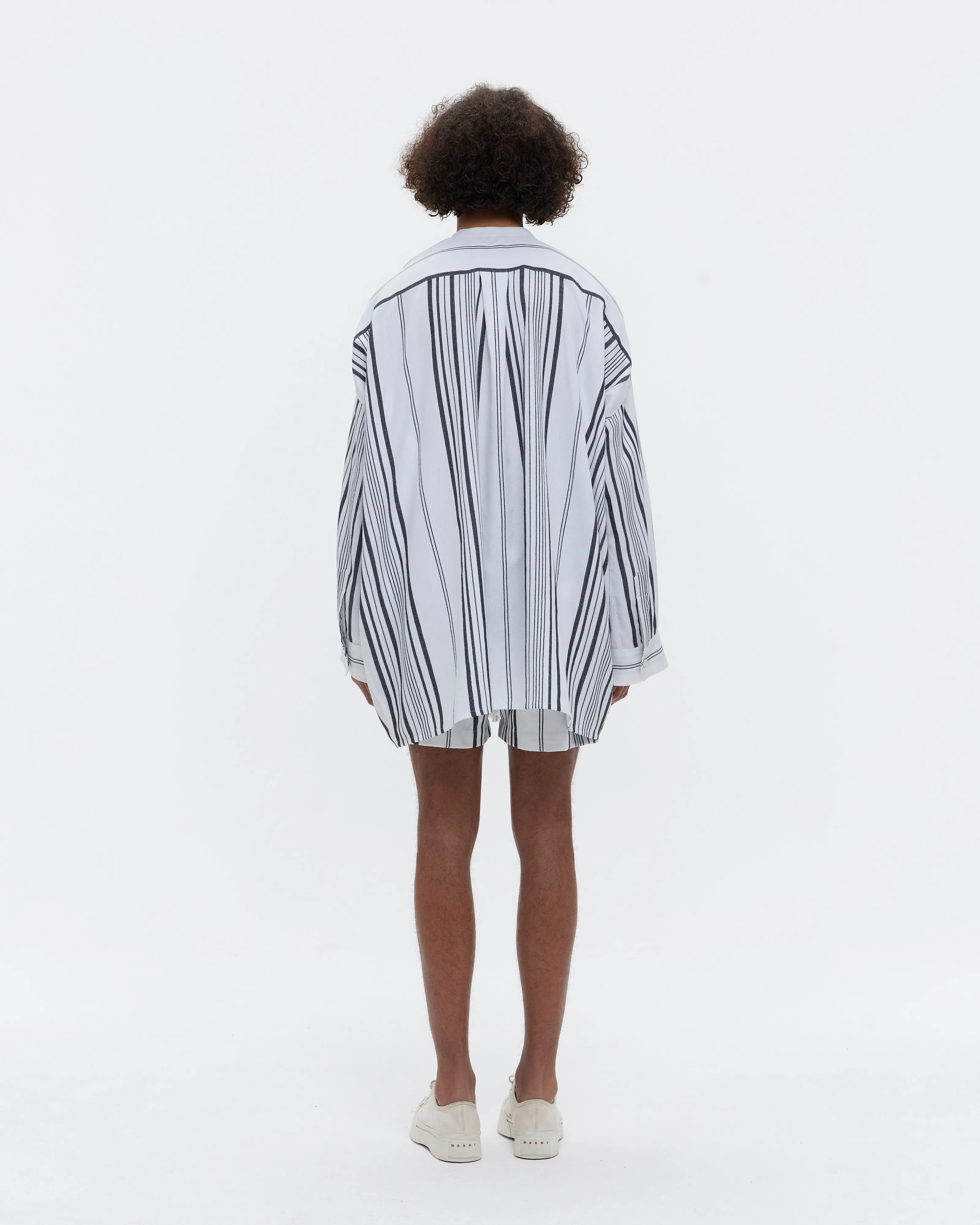 THE OVERSIZED SHIRT : STRIPE 47